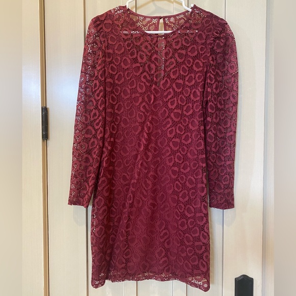 Talula Size 8 fitted Wine coloured dress - Picture 1 of 7